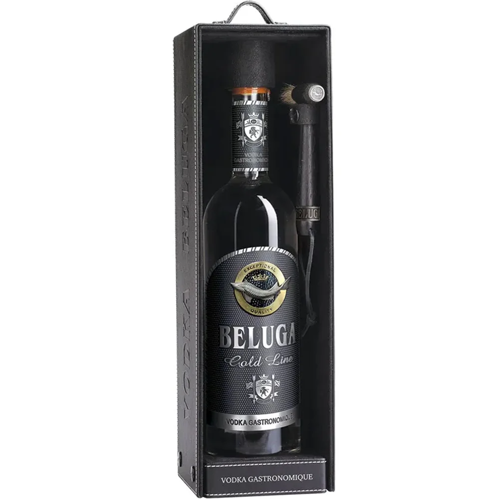 BELUGA Gold Line ウォッカ 750 ml Vodka Beluga Gold Line Estojo de Couro 750ml | Banca Do Ramon