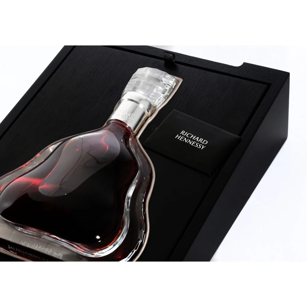 Conhaque Richard Hennessy (700ml) | Banca Do Ramon | Banca do Ramon