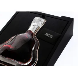 Conhaque Richard Hennessy (700ml)